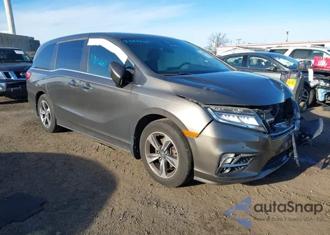 2018 Honda Odyssey Touring from USA, damaged, VIN 5FNRL6H8XJB066893